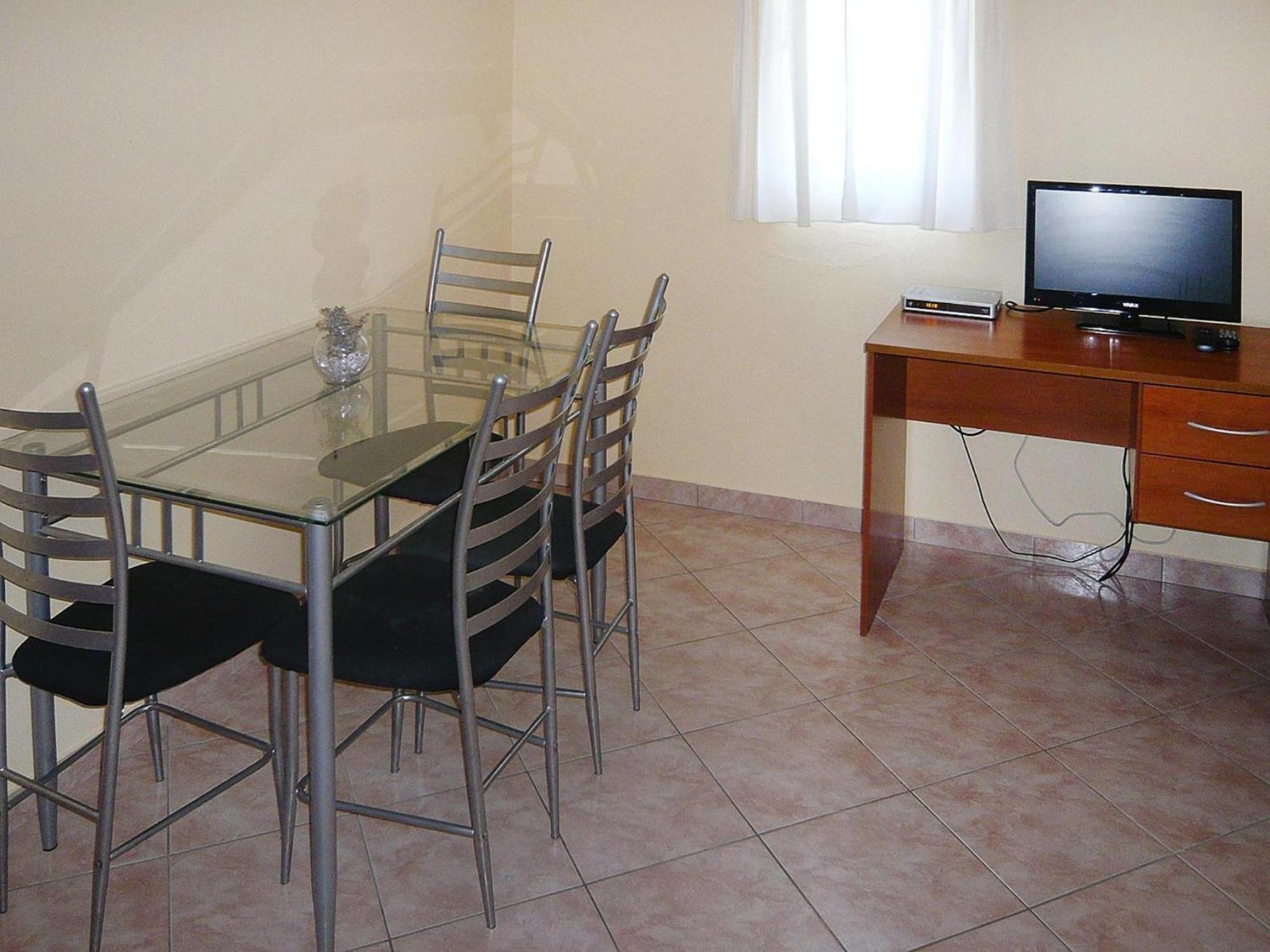 Apartments Ljilja In Privlaka, Near Sandy Beach Привлака Екстериор снимка