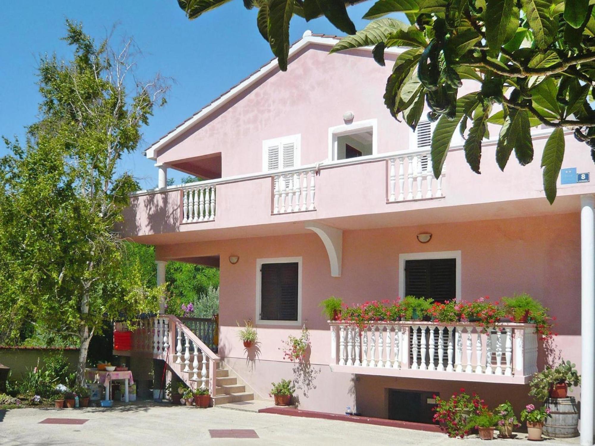 Apartments Ljilja In Privlaka, Near Sandy Beach Привлака Екстериор снимка