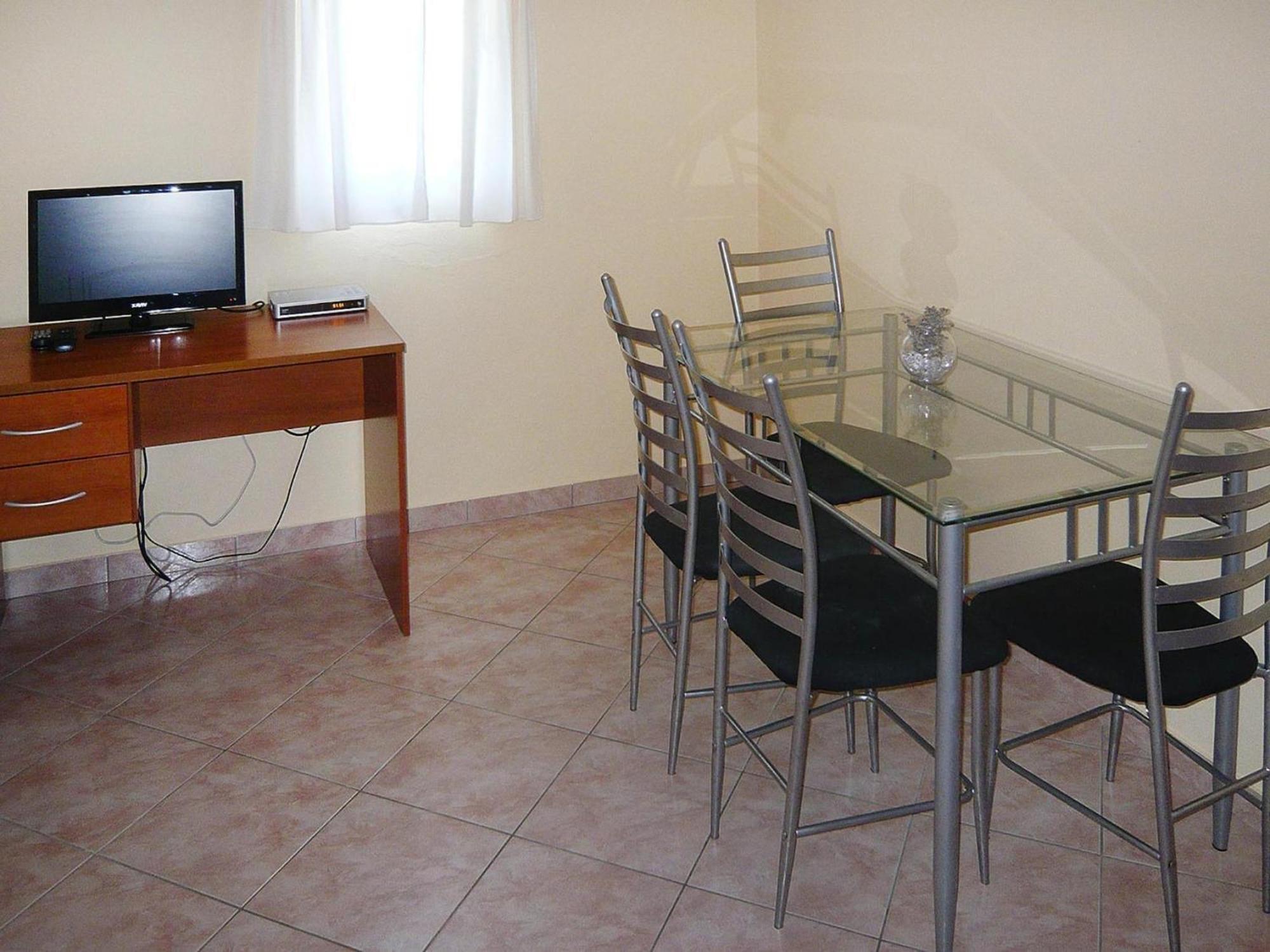 Apartments Ljilja In Privlaka, Near Sandy Beach Привлака Екстериор снимка